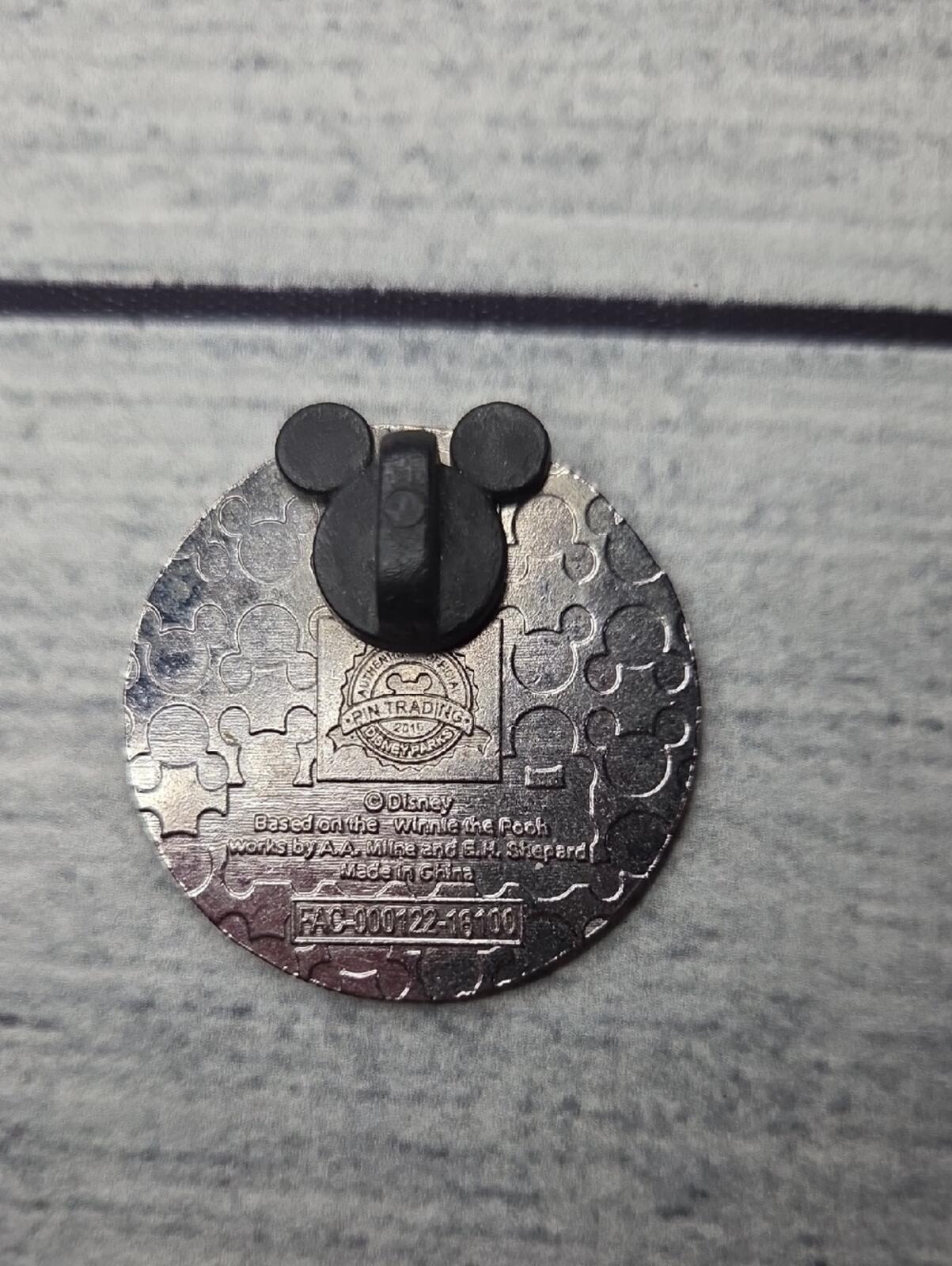 Disney Winnie the Pooh 2016 Trading Pin