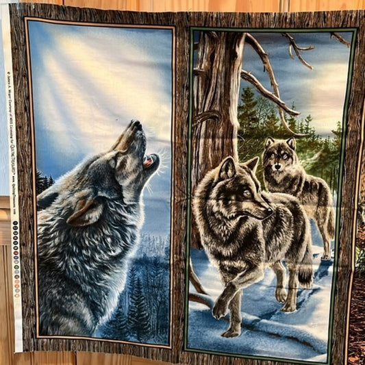 Set of 2 wolf panels