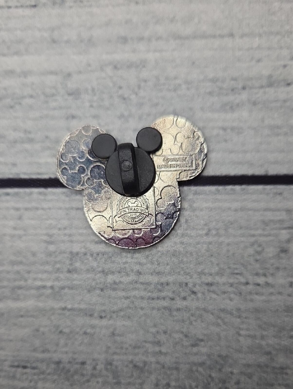 Disney Mickey Mouse 2016 Trading Pin