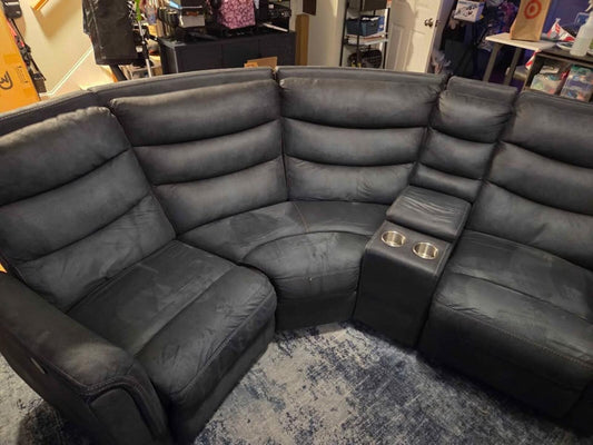 BRO Power Reclining Sectional