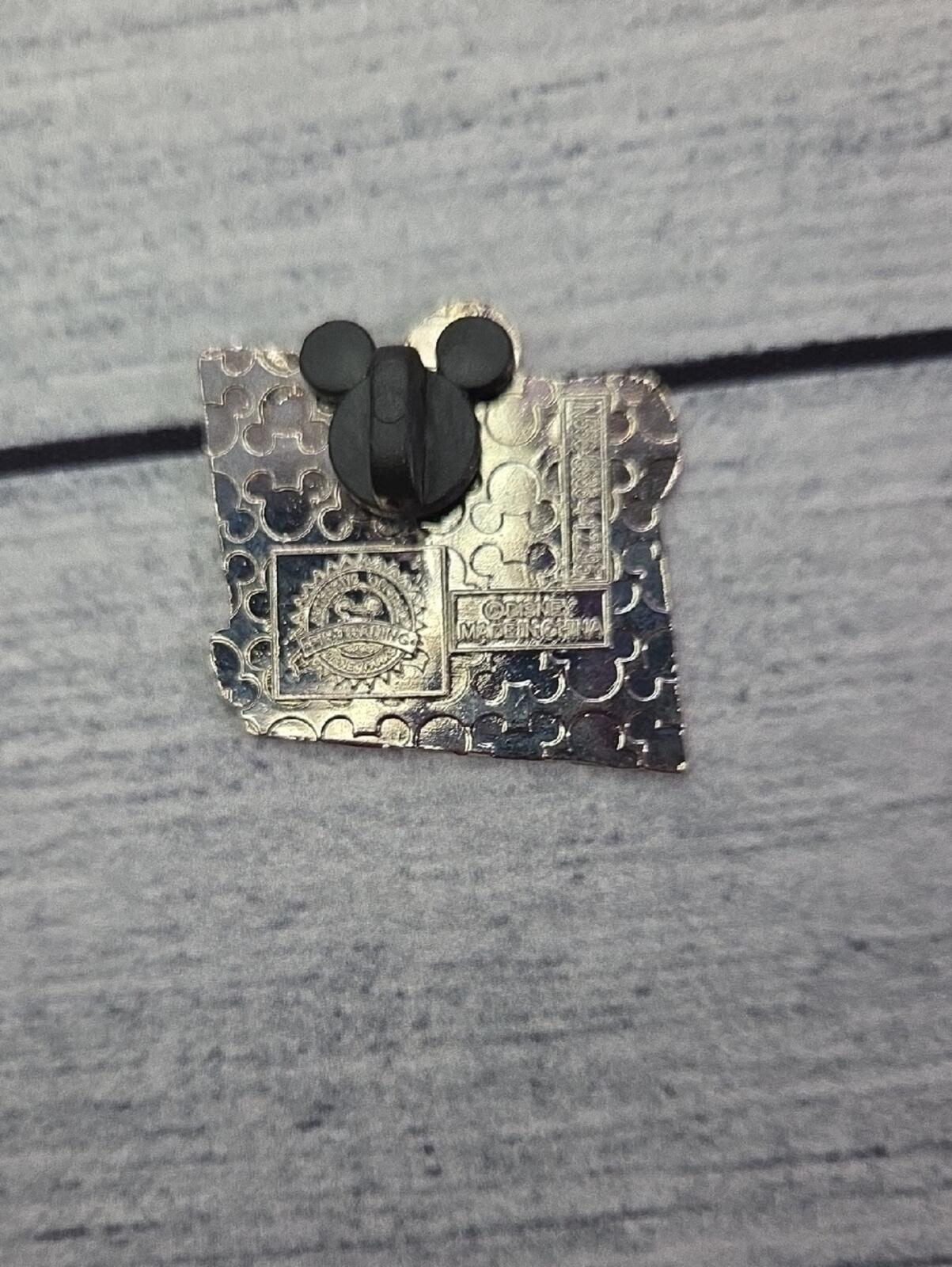 Disney Mickey Mouse 2013 Trading Pin