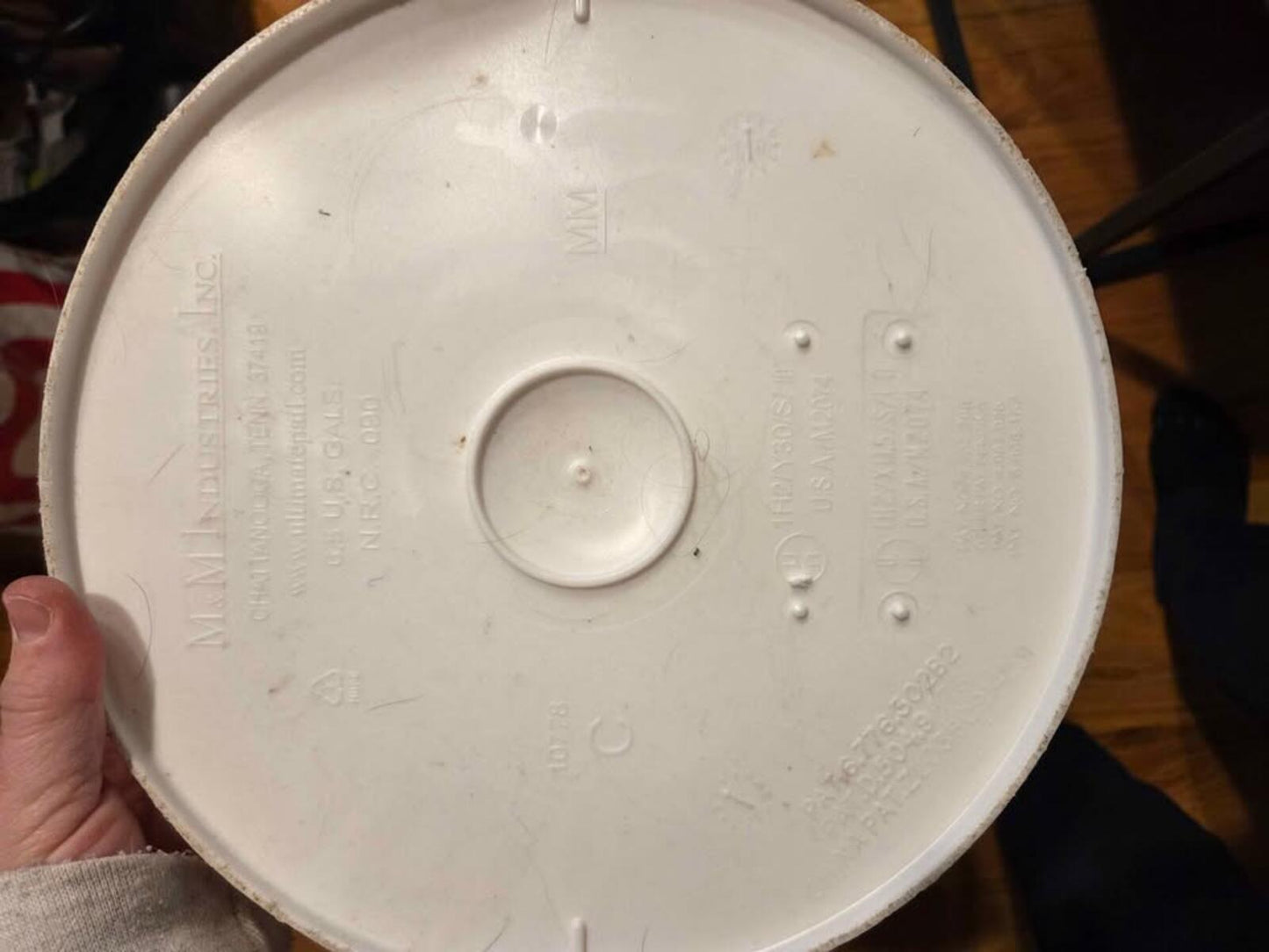 Screw Top Buckets