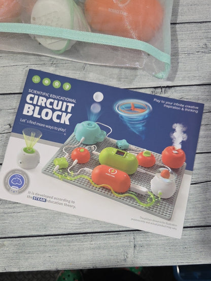 Scientific Educational Circuit Block Builder