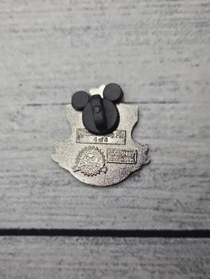 Disneyland Hidden Mickey 4 Of 5 2012 Jack Skellington Crest Trading Pin