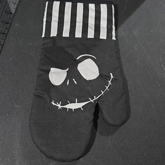 Disney Nightmare Before Christmas Oven Mitt