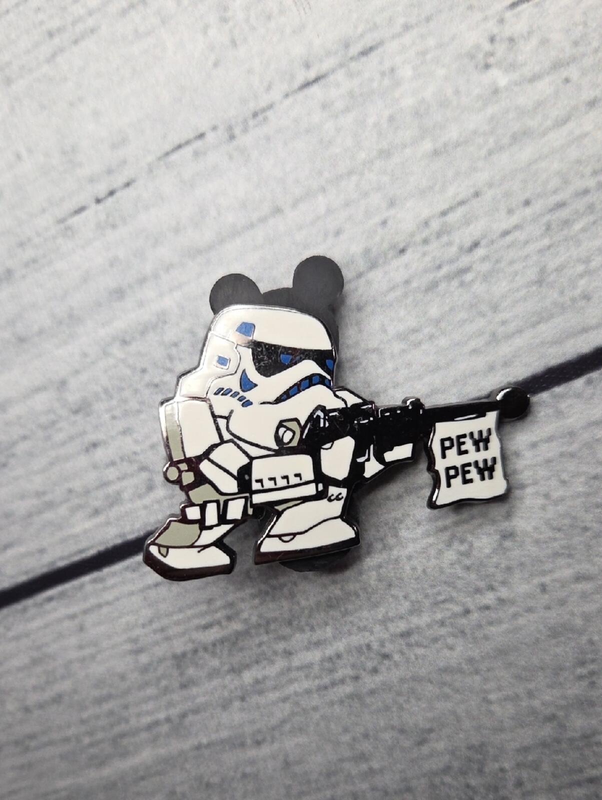 Disney Star Wars Stormtrooper Pew Pew 2014 Trading Pin