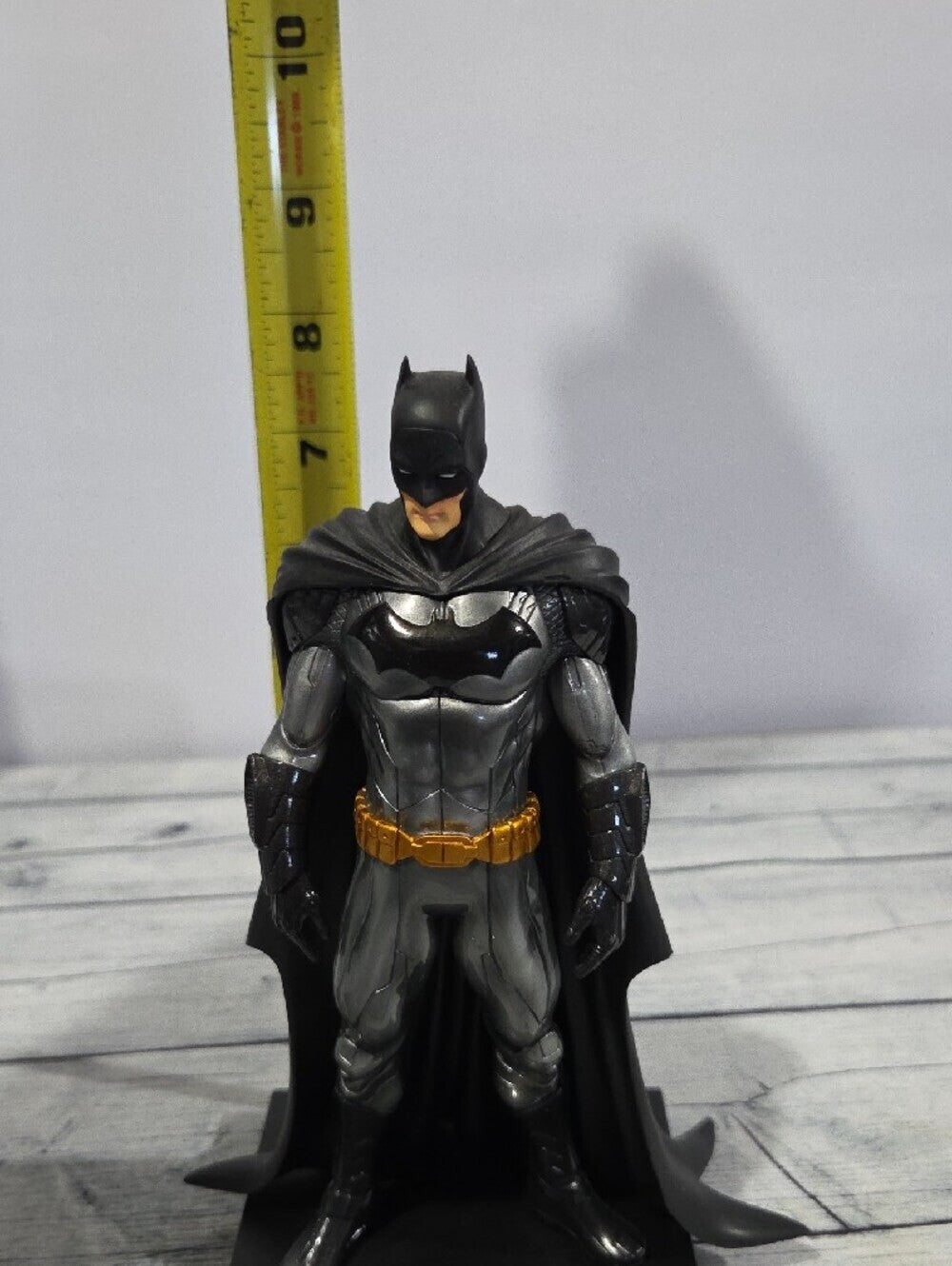 DC Comics Batman ArtFX+ Statue