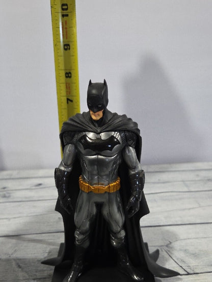 DC Comics Batman ArtFX+ Statue