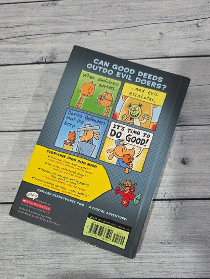 Dog Man: For Whom the Ball Rolls Hardcover