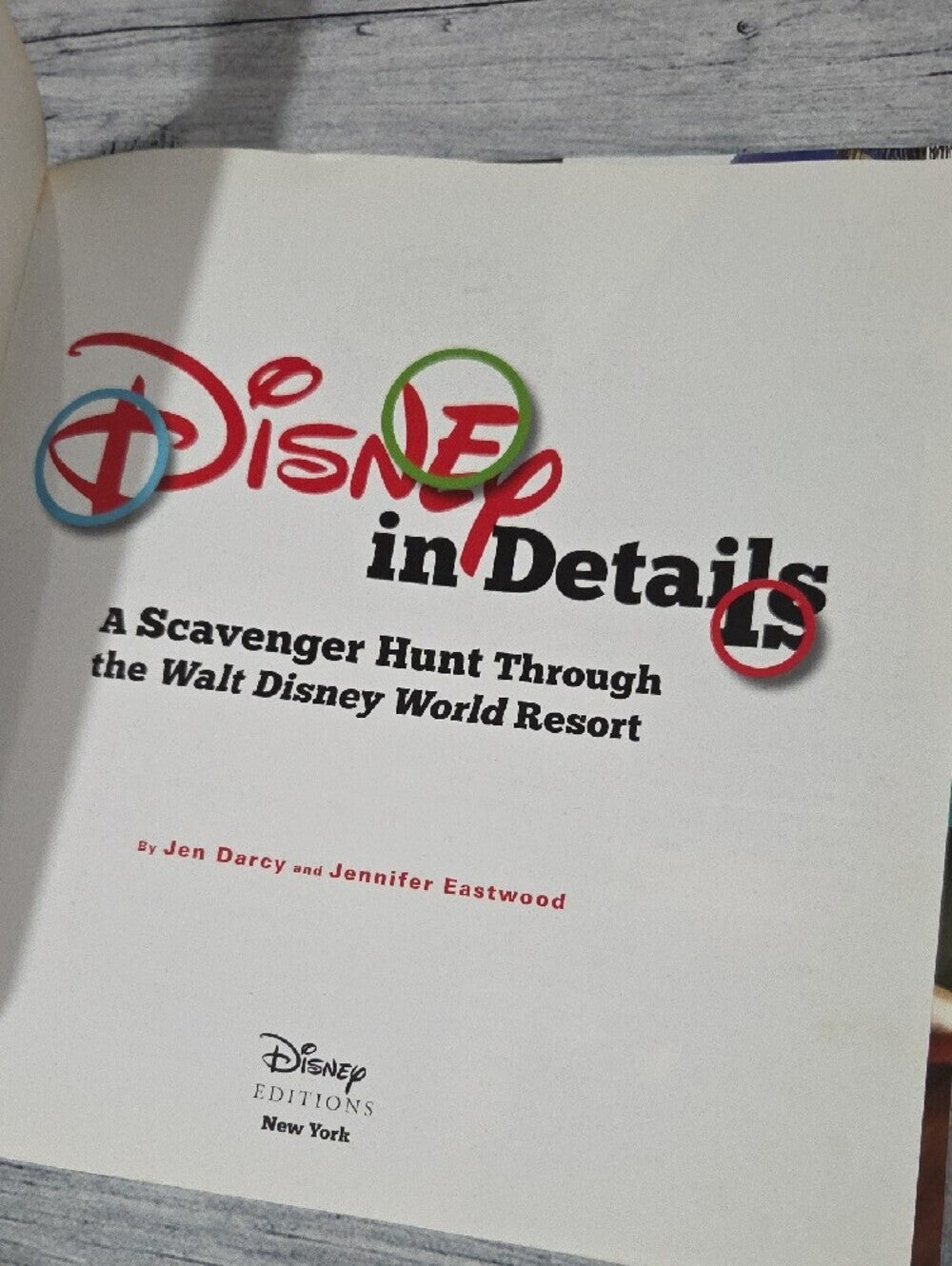 Disney In Details Scavenger Hunt Through Walt Disney World Paperback