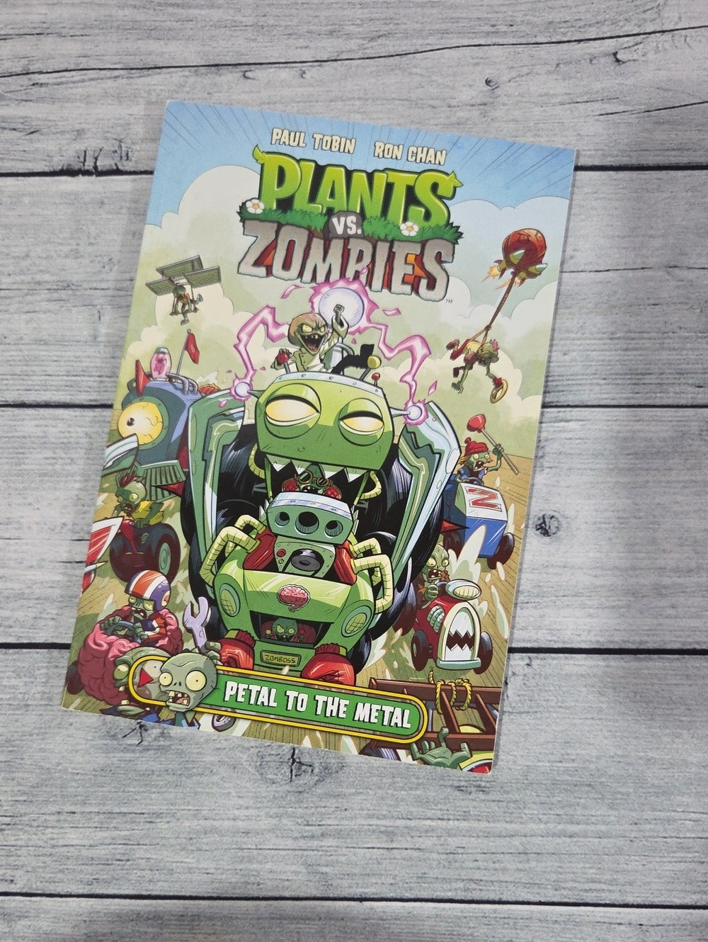 Plants vs. Zombies: Petal to the Metal Graphic Novel Paperback