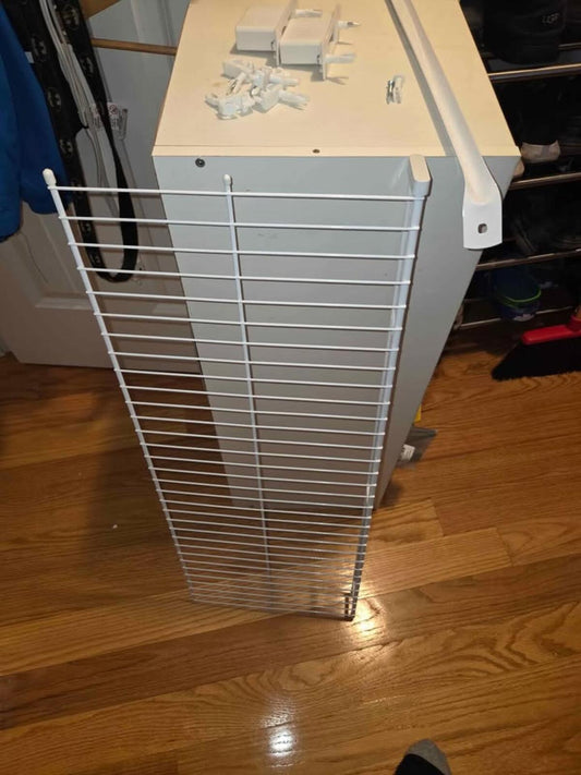 Rubbermaid Wardrobe Shelving Kit 3/3