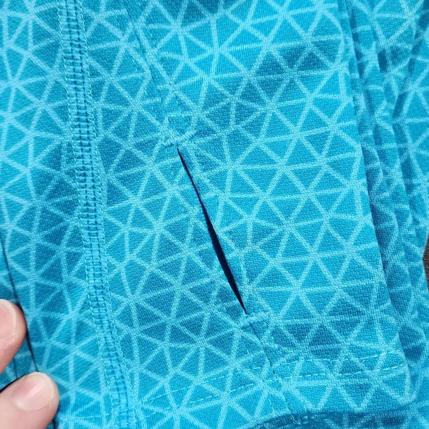 L.L. Bean 1/4 Zip Top M