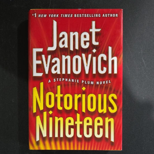Notorious Nineteen by Janet Evanovich