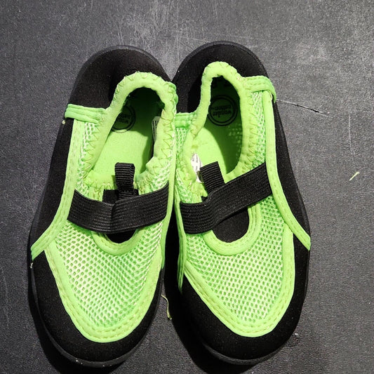 Wonder Nation Toddler Water Shoes 7-8