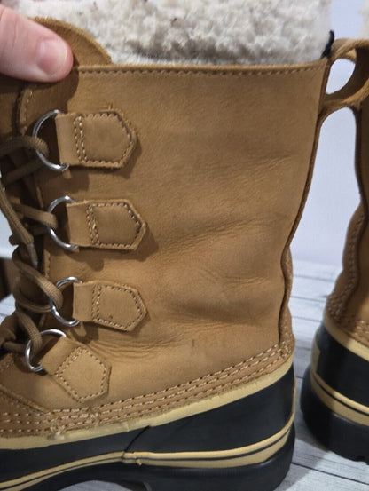 Sorel Caribou Tan and Black Insulated Waterproof Lace-Up Snow Boots Size 8