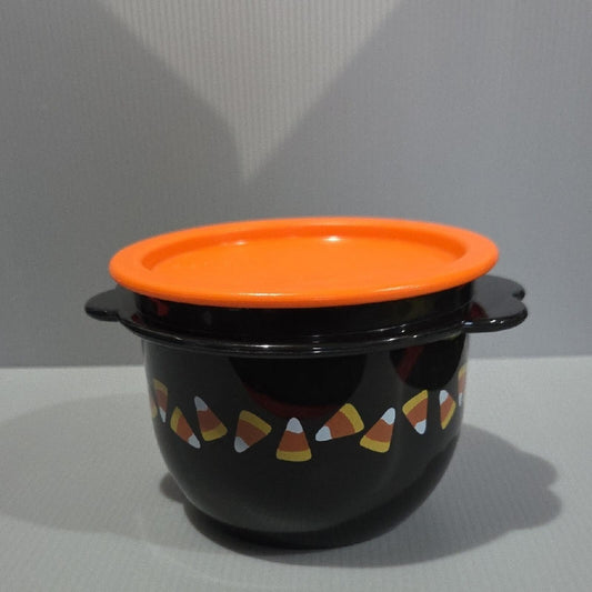 Tupperware Candy Corn 26oz Canister