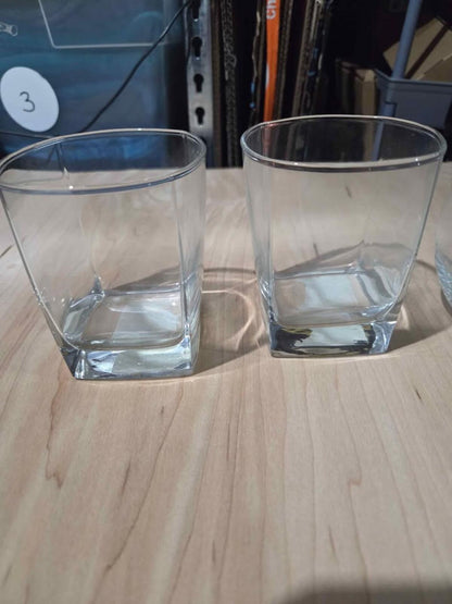 Glass cups