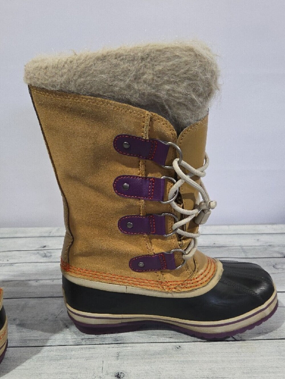Sorel Joan Of Arctic Youth Waterproof Winter Boots Size 2