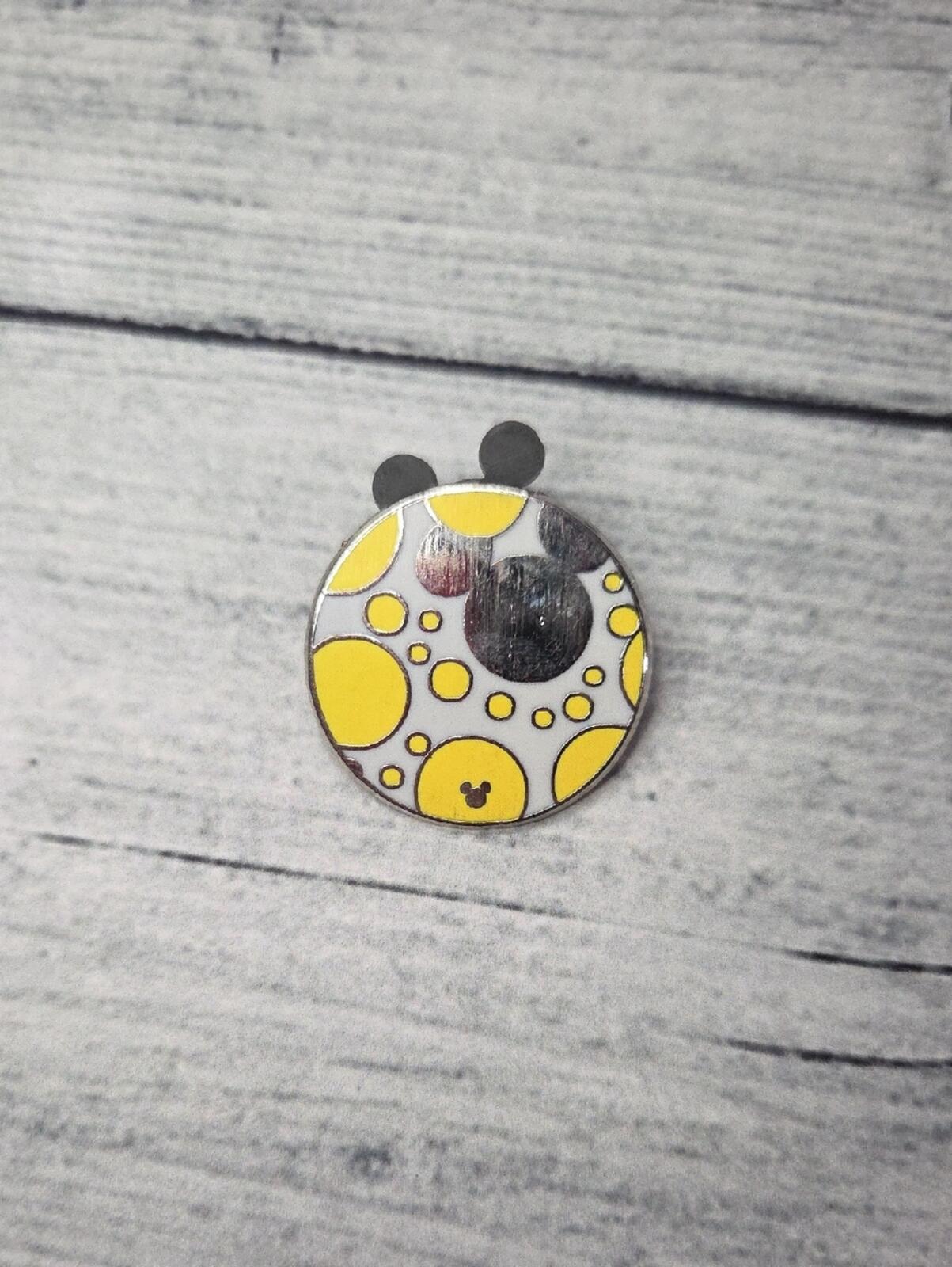 Disney Hidden Mickey 4 Of 5 2010 Trading Pin