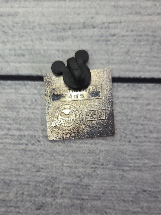 Disney Hidden Mickey 4 Of 5 2010 Trading Pin
