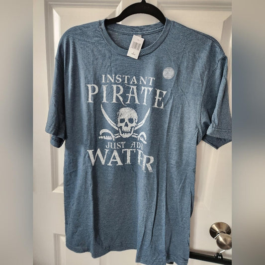 Instant Pirate Tshirt L