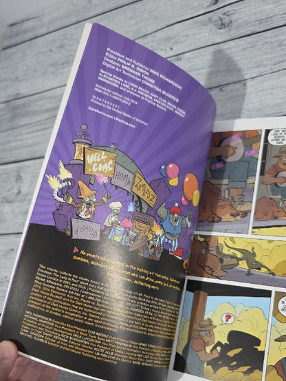 Plants vs. Zombies: Petal to the Metal Graphic Novel Paperback