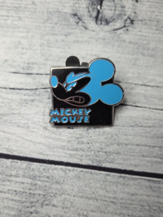 Disney Mickey Mouse 2012 Trading Pin