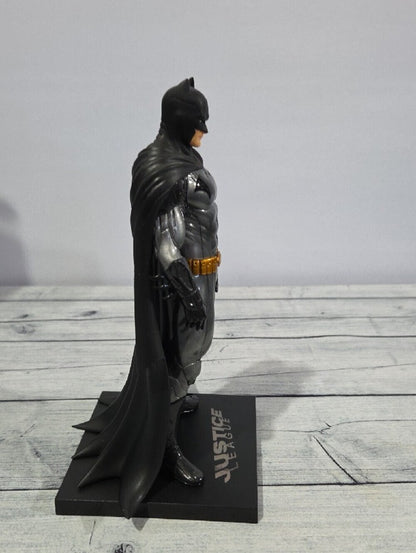 DC Comics Batman ArtFX+ Statue