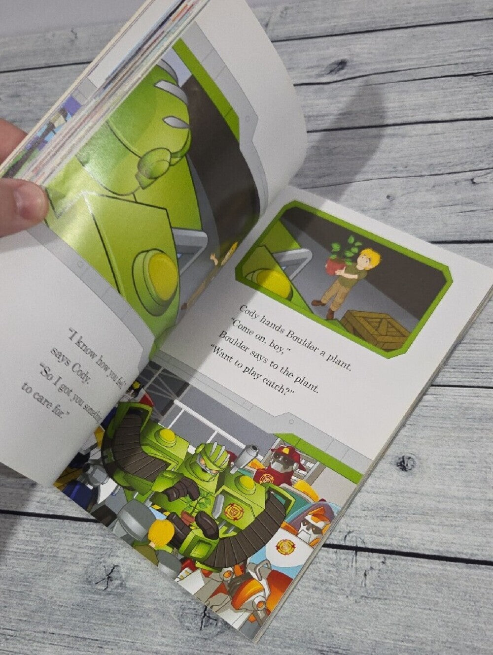 Transformers Rescue Bots Level 1 Kids Book